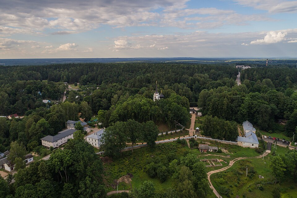 Святогорский монастырь, вид на территорию